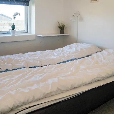 12 Person In Tatil Evi
