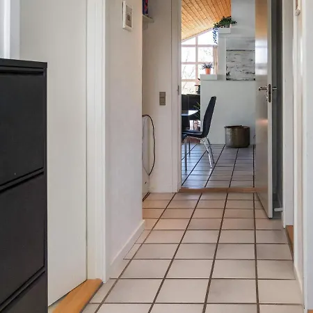 12 Person In Tatil Evi Vestervig