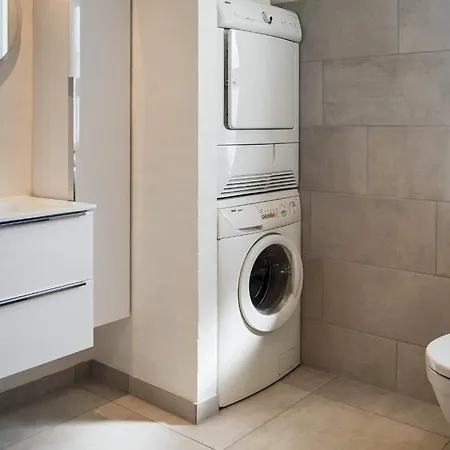 12 Person In Vestervig-by Traum *