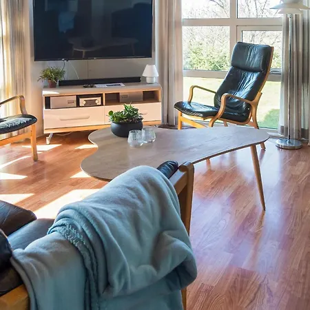 12 Person In Vestervig-by Traum Vestervig