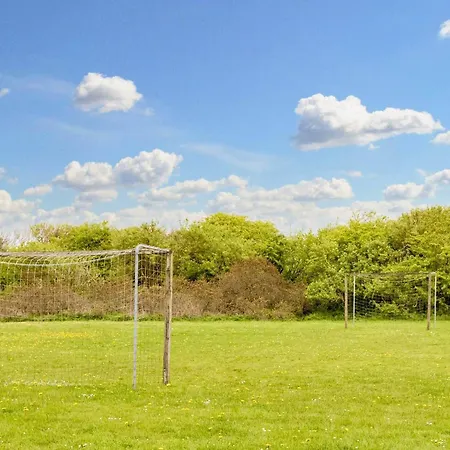 12 Person In Vestervig-by Traum Vestervig