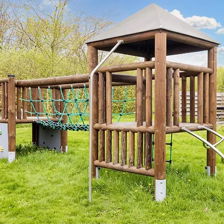 4 Star In Vakantiehuis Vestervig