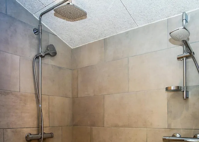 12 Person In Vestervig-by Traum